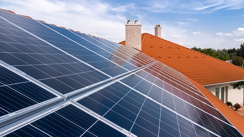 placas fotovoltaicas en tejado